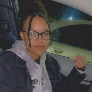 Meet your Posher, Deja